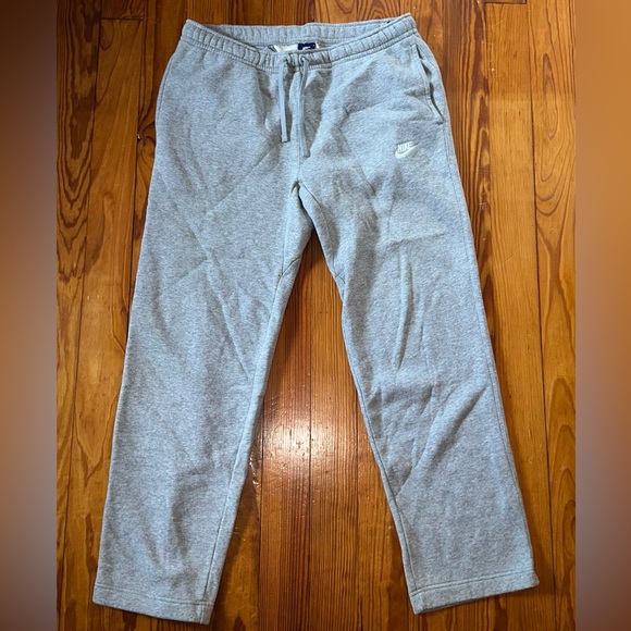 Nike Heather Gray Fleece Joggers - Picture 1 of 2